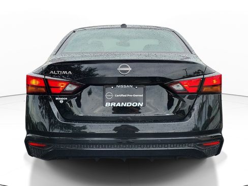 Certified 2025 Nissan Altima 2.5 S FWD image 6