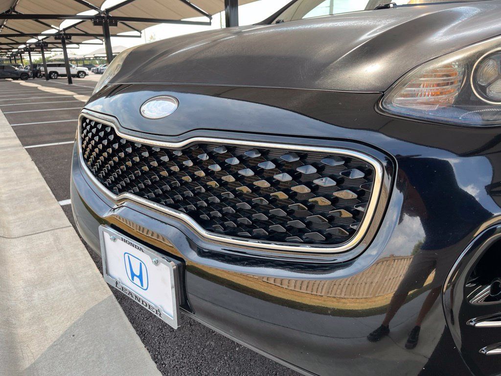 Used 2019 Kia Sportage LX AWD/4WD image 15