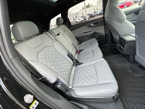New 2026 Audi SQ7 Premium Plus image 52