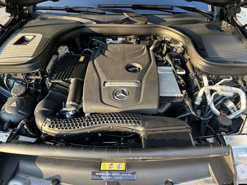 Used 2018 Mercedes-Benz GLC 300 4MATIC image 56