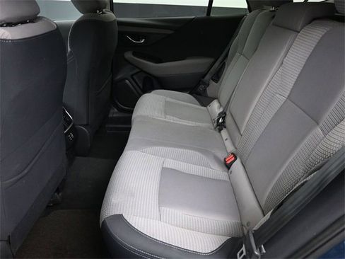 Used 2024 Subaru Outback Premium image 18