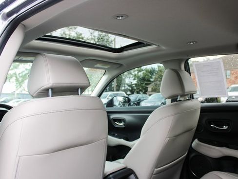 Used 2023 Honda HR-V EX-L image 37