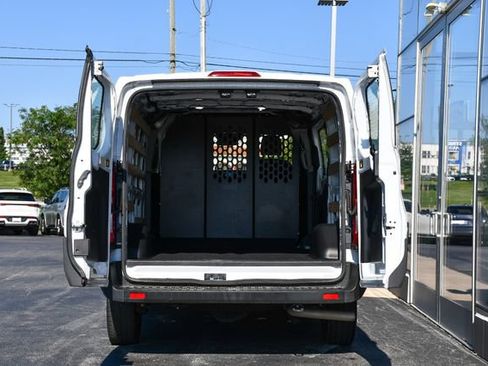Used 2025 Ford Transit 250 Low Roof w/ Exterior Upgrade Package RWD image 24