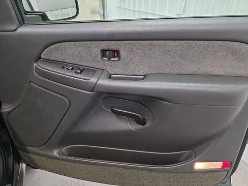 Used 2003 Chevrolet Silverado 1500 LS image 33