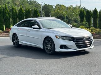 Used 2021 Honda Accord Touring video 2