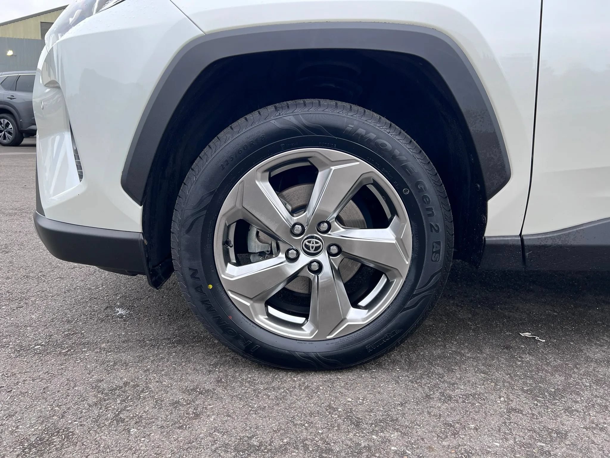 Used 2020 Toyota RAV4 Limited w/ All Weather Liner Package AWD/4WD image 9