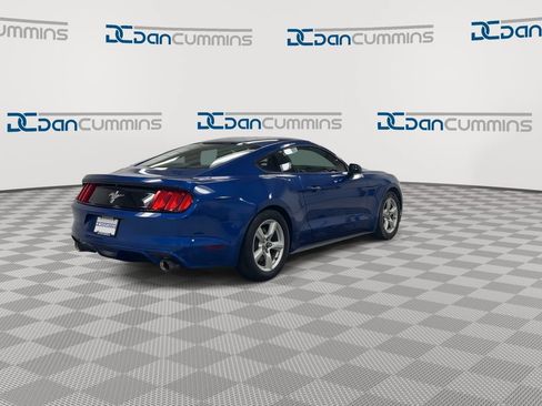 Used 2017 Ford Mustang Coupe RWD image 8