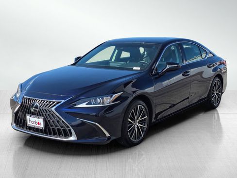 Used 2022 Lexus ES 350 w/ Premium Package image 3