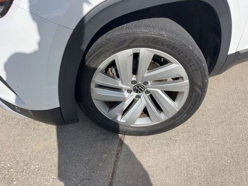 Used 2021 Volkswagen Atlas SEL w/ MDO Package (Bench Seat) image 30