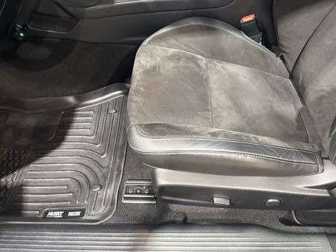 Used 2023 Dodge Challenger R/T Scat Pack w/ Plus Package RWD image 87