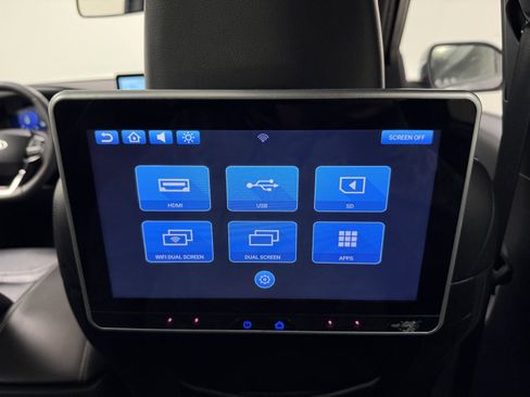 Used 2022 Ford Explorer ST w/ Equipment Group 401A image 35