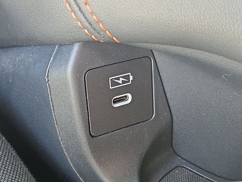Used 2024 Honda HR-V Sport image 25