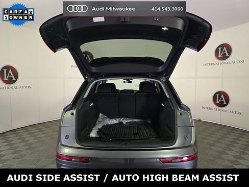 Certified 2025 Audi Q5 2.0T Premium Plus w/ Premium Plus Package image 8