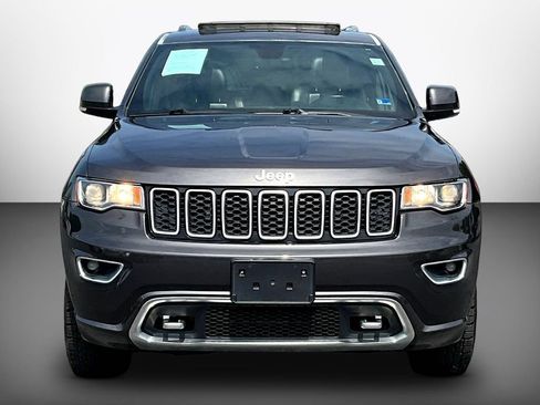 Used 2018 Jeep Grand Cherokee Limited AWD/4WD image 2