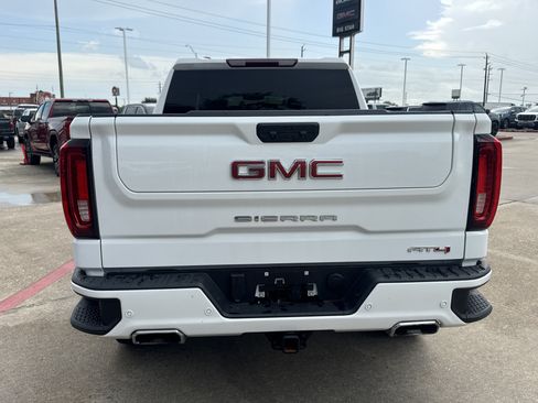 Used 2025 GMC Sierra 1500 AT4 AWD/4WD image 14
