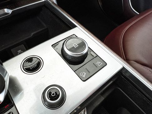 Used 2023 Land Rover Range Rover Long Wheelbase Autobiography image 23