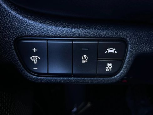 Used 2023 Kia Seltos LX AWD/4WD image 15