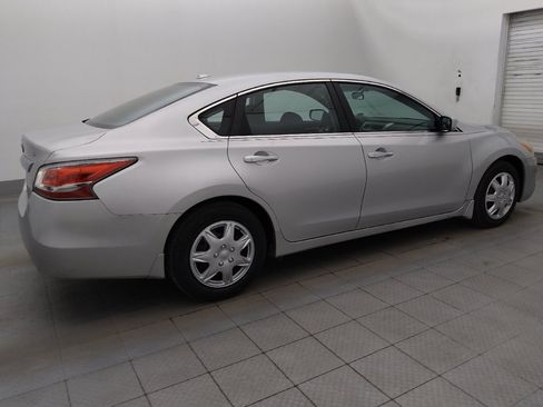 Used 2015 Nissan Altima 2.5 S w/ Power Driver Seat Package FWD image 10