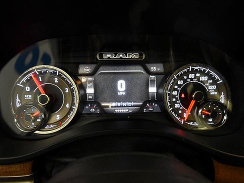 Used 2020 RAM 1500 Limited AWD/4WD image 45