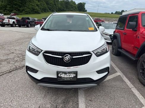 Used 2018 Buick Encore Preferred FWD image 3