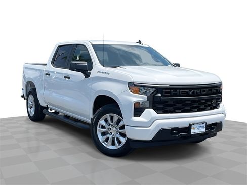 New 2025 Chevrolet Silverado 1500 Custom image 1