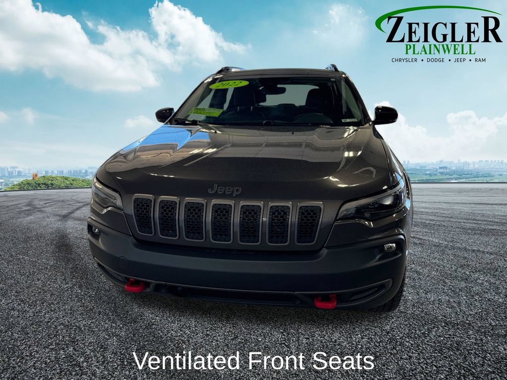 Used 2022 Jeep Cherokee Trailhawk w/ Sun, Sound & Nav Group AWD/4WD image 9