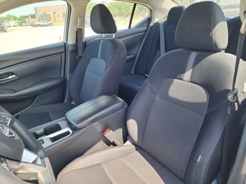 Used 2024 Nissan Sentra SV FWD image 12