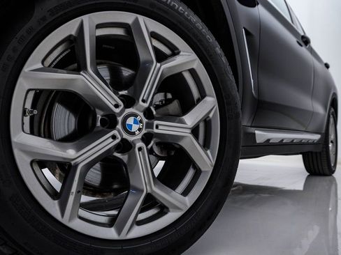 Used 2024 BMW X3 xDrive30i w/ Premium Package image 5