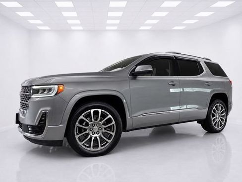 Used 2023 GMC Acadia Denali w/ Denali Technology Package AWD/4WD image 5