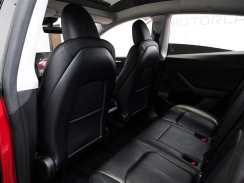 Used 2023 Tesla Model Y Performance AWD/4WD image 32