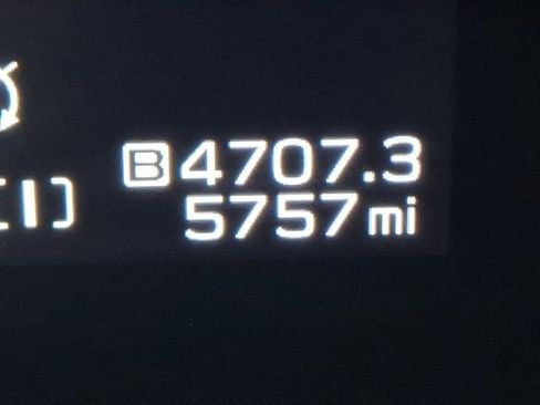 Certified 2025 Subaru Crosstrek 2.5i Sport image 21