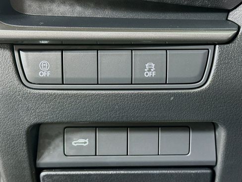 Used 2023 MAZDA MAZDA3 s image 16