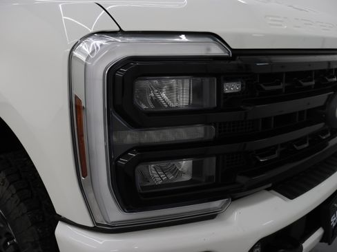 Used 2024 Ford F350 Lariat w/ Lariat Ultimate Package AWD/4WD image 25