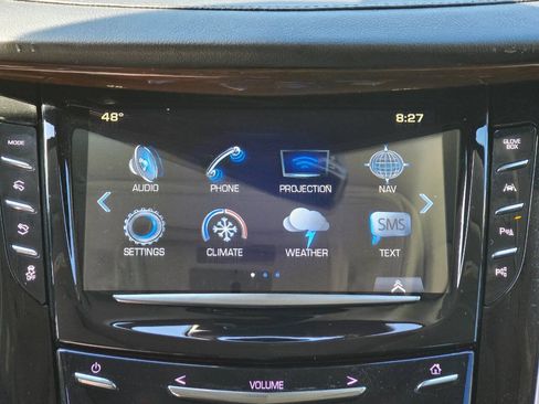 Used 2019 Cadillac Escalade ESV Luxury AWD/4WD image 29