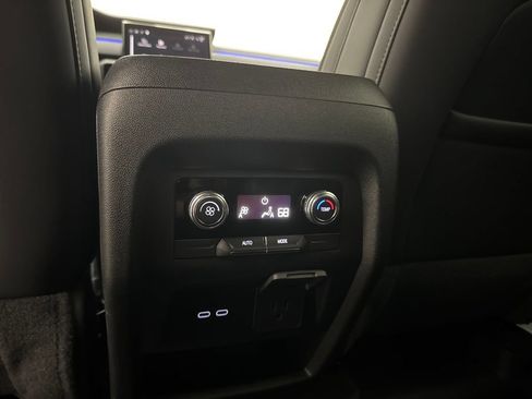 Used 2025 GMC Acadia AT4 w/ LPO, Floor Liner Package AWD/4WD image 55