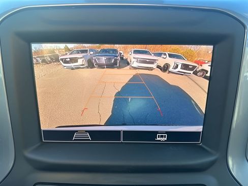 Used 2022 Chevrolet Silverado 1500 W/T w/ WT Value Package image 17