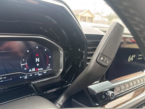 Used 2025 GMC Sierra 2500 SLE w/ SLE Convenience Package AWD/4WD image 38