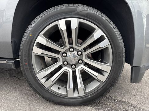 Used 2020 GMC Yukon XL Denali w/ Denali Ultimate Package image 12