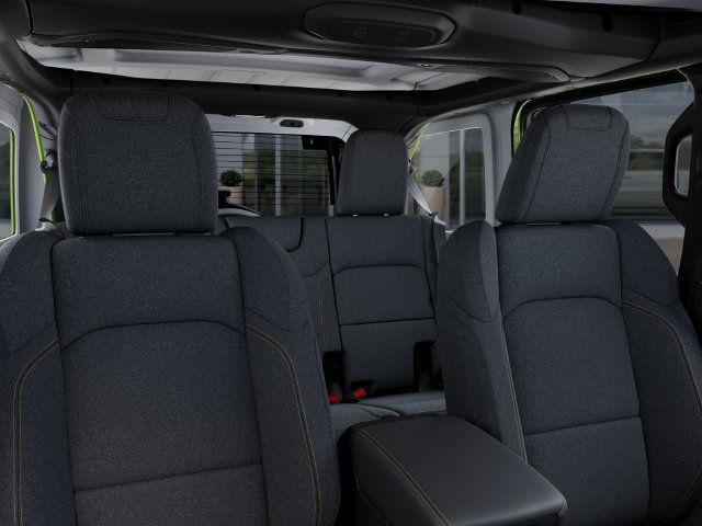 New 2026 Jeep Wrangler Unlimited Sahara AWD/4WD image 36