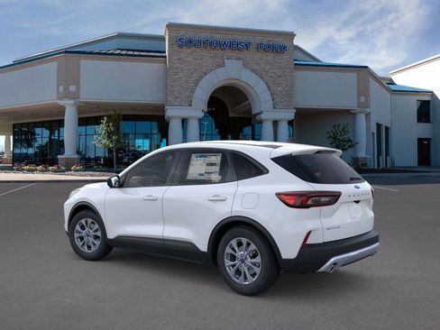 New 2026 Ford Escape Active image 4