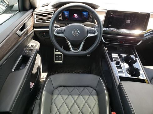 New 2026 Volkswagen Atlas SEL Premium R-Line AWD/4WD image 10