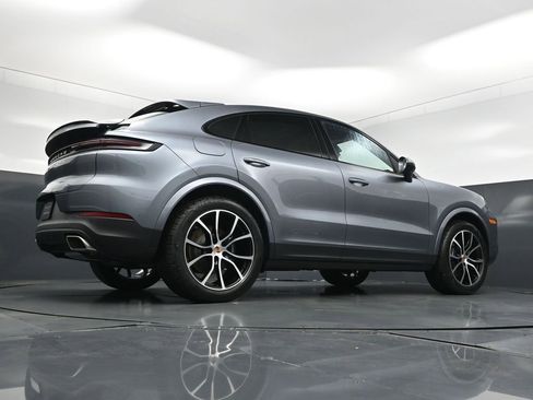 New 2026 Porsche Cayenne Coupe AWD/4WD image 24