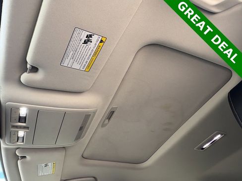 Used 2024 MAZDA CX-90 3.3 Turbo w/ Preferred Plus image 33