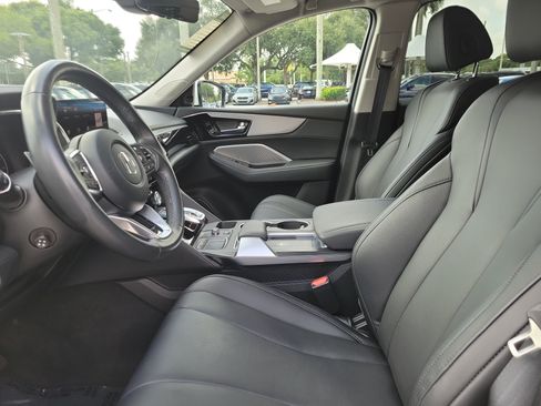 Used 2024 Acura MDX FWD image 12