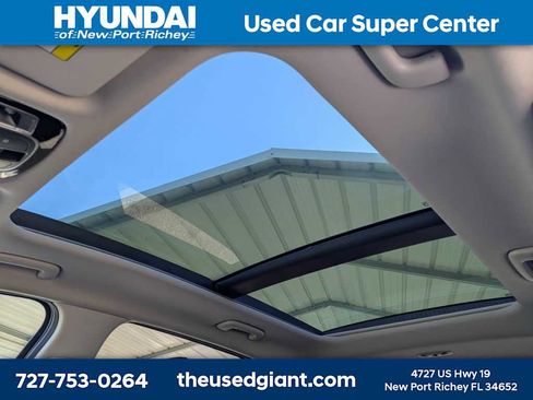 Used 2022 Hyundai Tucson SEL image 25