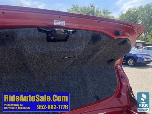 Used 2010 Ford Focus SES FWD image 29