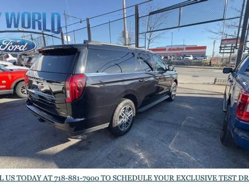 Used 2025 Ford Expedition Max Active image 5