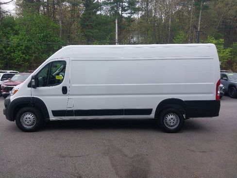 Used 2025 RAM ProMaster 3500 w/ Safety Group FWD image 5
