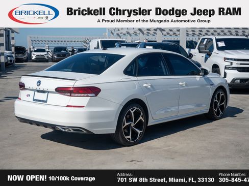 Used 2020 Volkswagen Passat 2.0T R-Line image 5