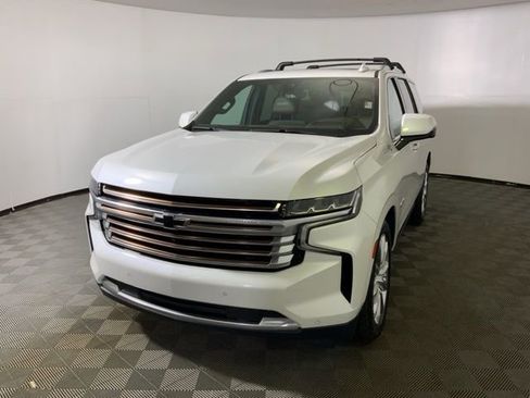Used 2022 Chevrolet Tahoe High Country AWD/4WD image 4